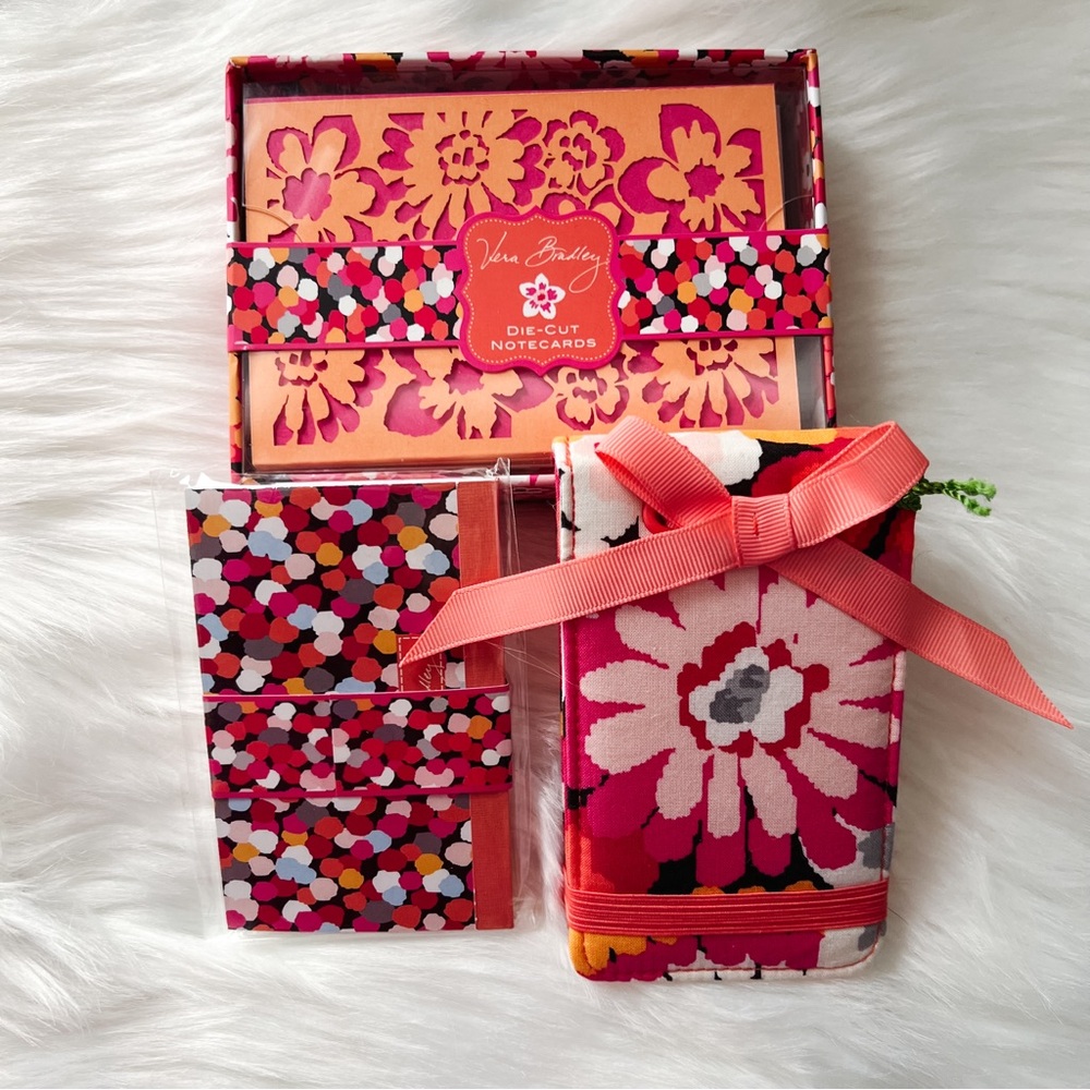 Vera Bradley Stationary Set - Pixie Blooms Pattern - NWT